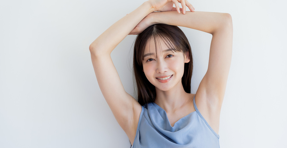 わきの医療脱毛｜ツルツルになるまでの施術回数やクリニックの選び方を解説