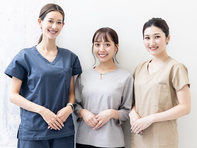 3人の女性スタッフ