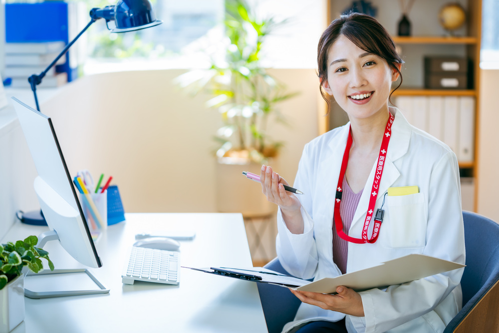【皮膚科でできるシミ取り】施術の種類・費用・注意点を徹底解説