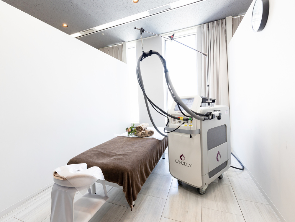 脱毛の施術を行う機器