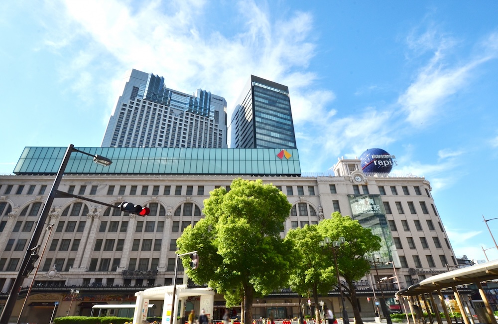 なんば駅前の様子