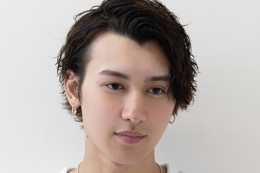 アートメイク施術後の男性